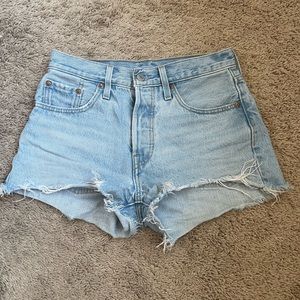Levi’s 501 shorts